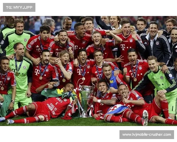 拜仁为何能够在德甲长时间稳居巅峰并轻松称霸的原因分析